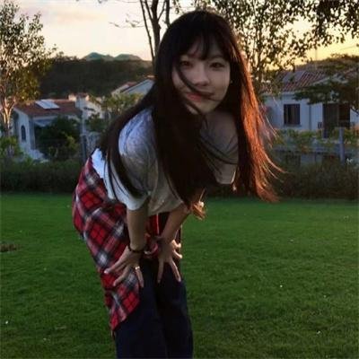 阳光下的冰器